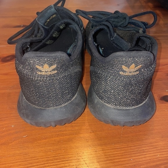 Adidas black and gold sneakers men’s size 6 - Picture 4 of 5